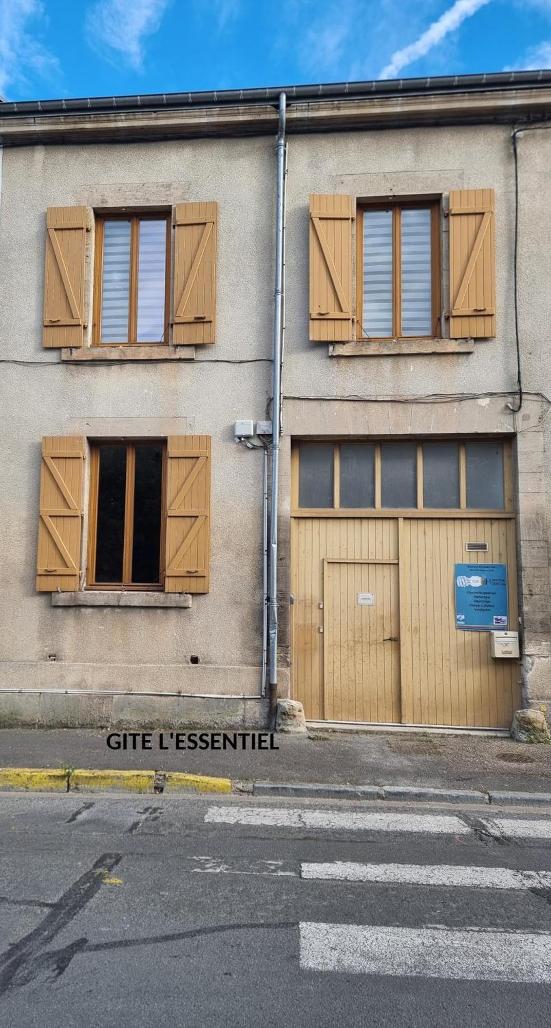 L Essentiel Gite Pour 6 Personnes Sireuil  Εξωτερικό φωτογραφία